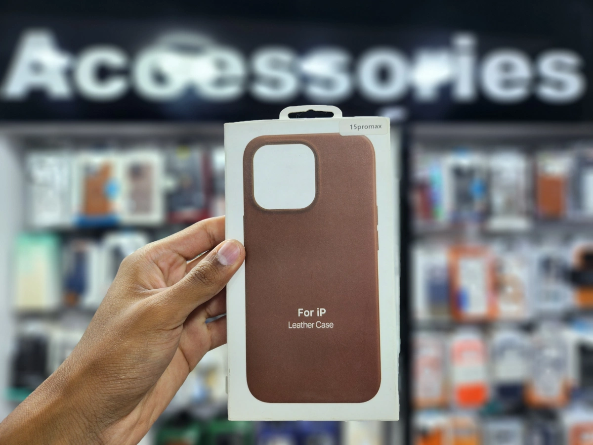 Apple Apple Leather Case iPhone 15 Pro Max Saddle Brown — Box Packed